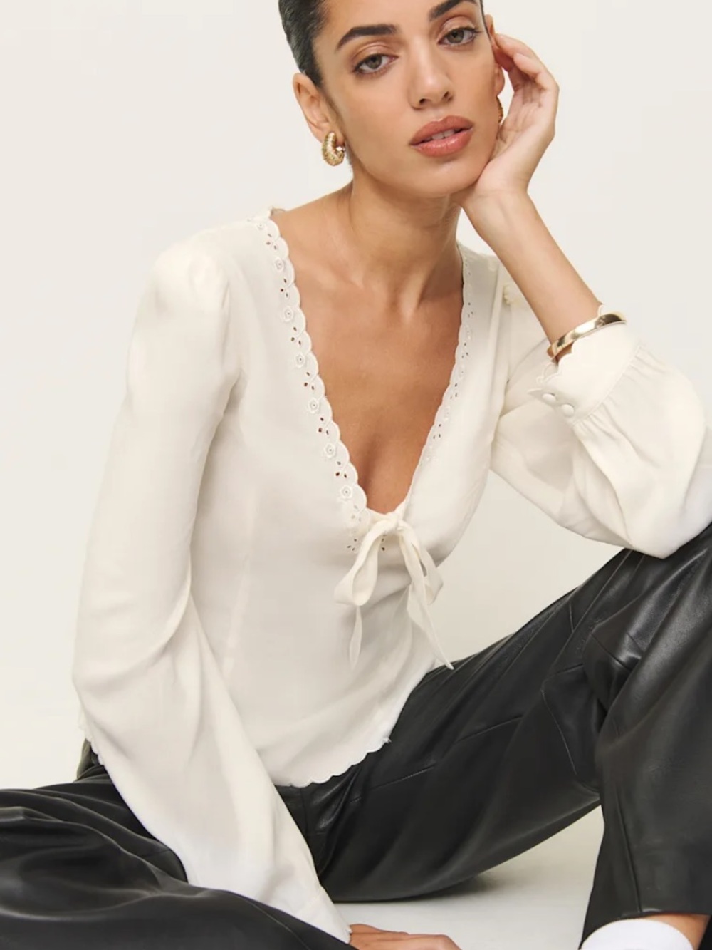 LIKE NEW REFORMATION Vivia Top, Gossamer, size 6
